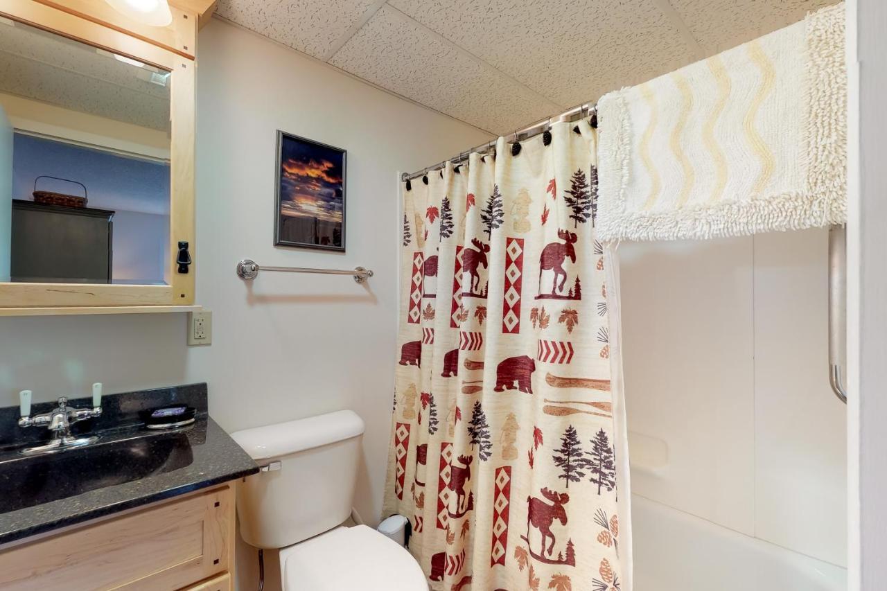 Squaw Village Condo Грінвіль Номер фото